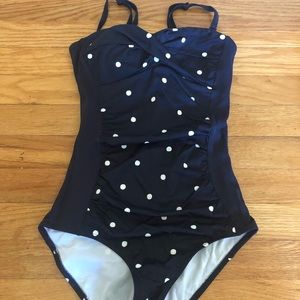 Boden one pice polka dot swimsuit
